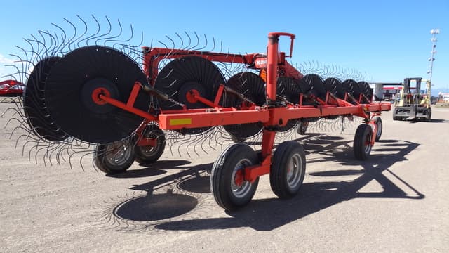 Image of Kuhn SR600 equipment image 4