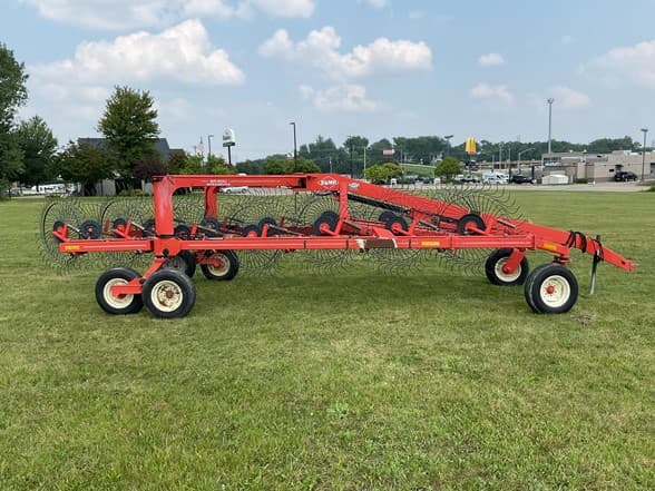 Image of Kuhn SR600 equipment image 4