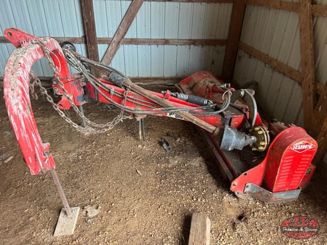 Image of Kuhn TB211 equipment image 1