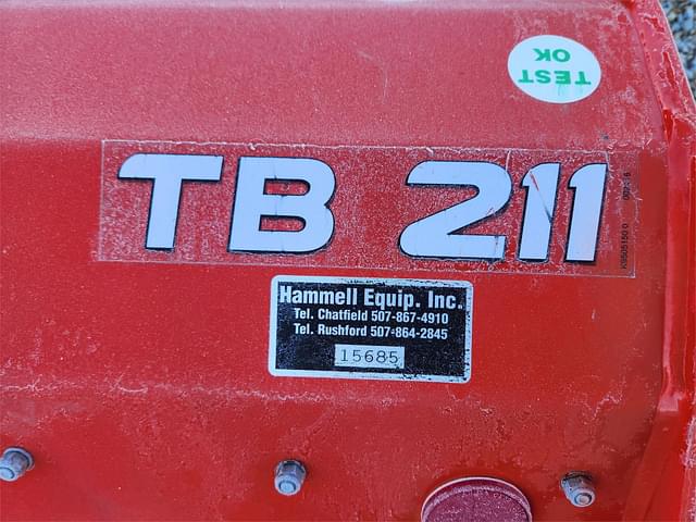 Image of Kuhn TB211 equipment image 4