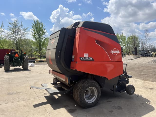 Image of Kuhn VB2260 equipment image 2