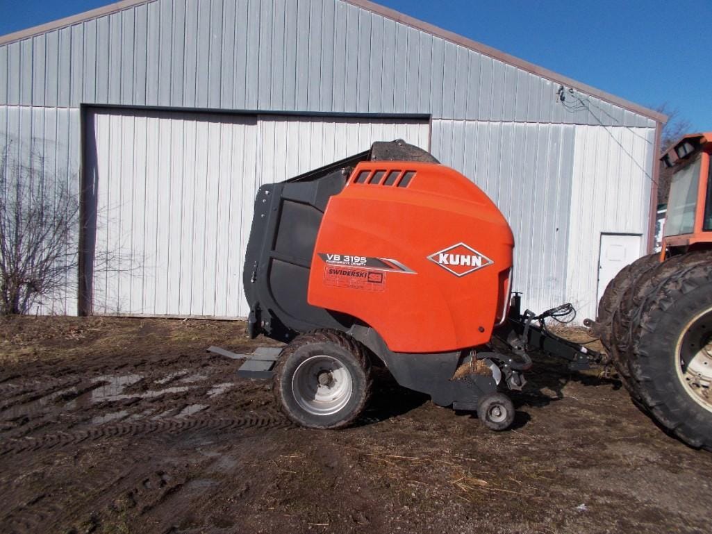 Main image Kuhn VB3195