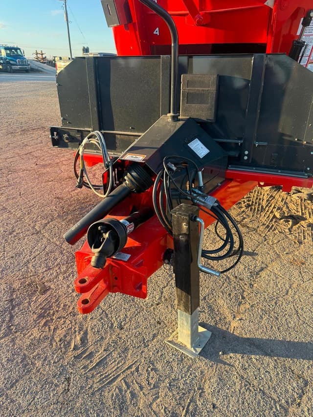 Image of Kuhn Knight VSL250T equipment image 1