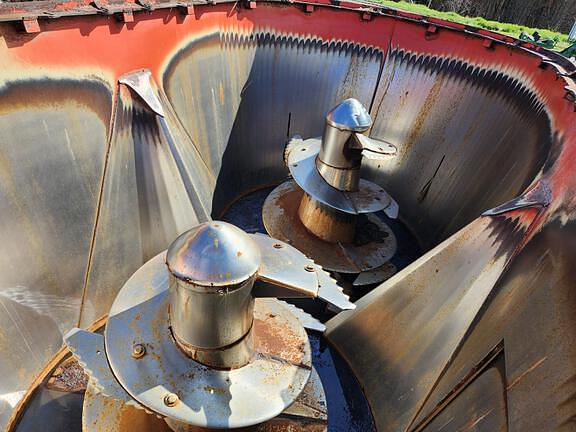 Image of Kuhn Knight VT 144 equipment image 4