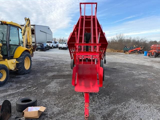 Image of Kuhns 1036F equipment image 4