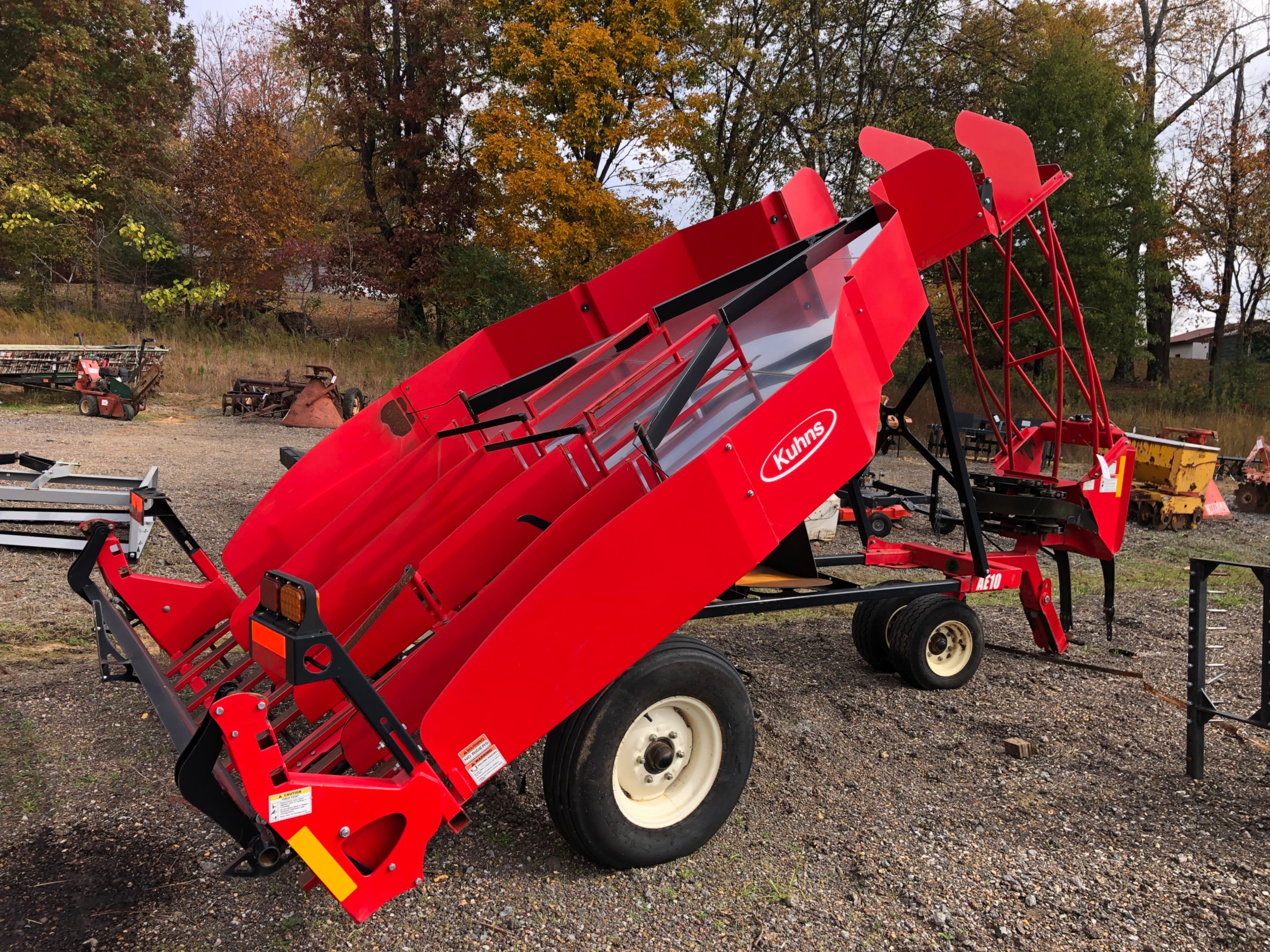 Kuhns AE10 Equipment Image0