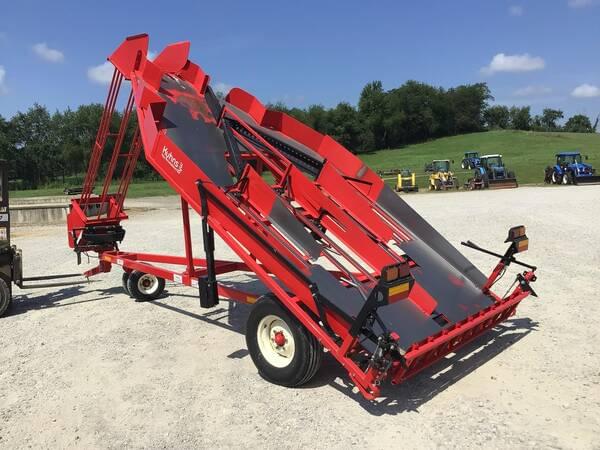 Image of Kuhns 1036F equipment image 1