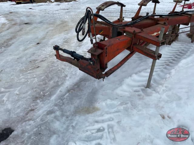 Image of Kverneland B2NR equipment image 2