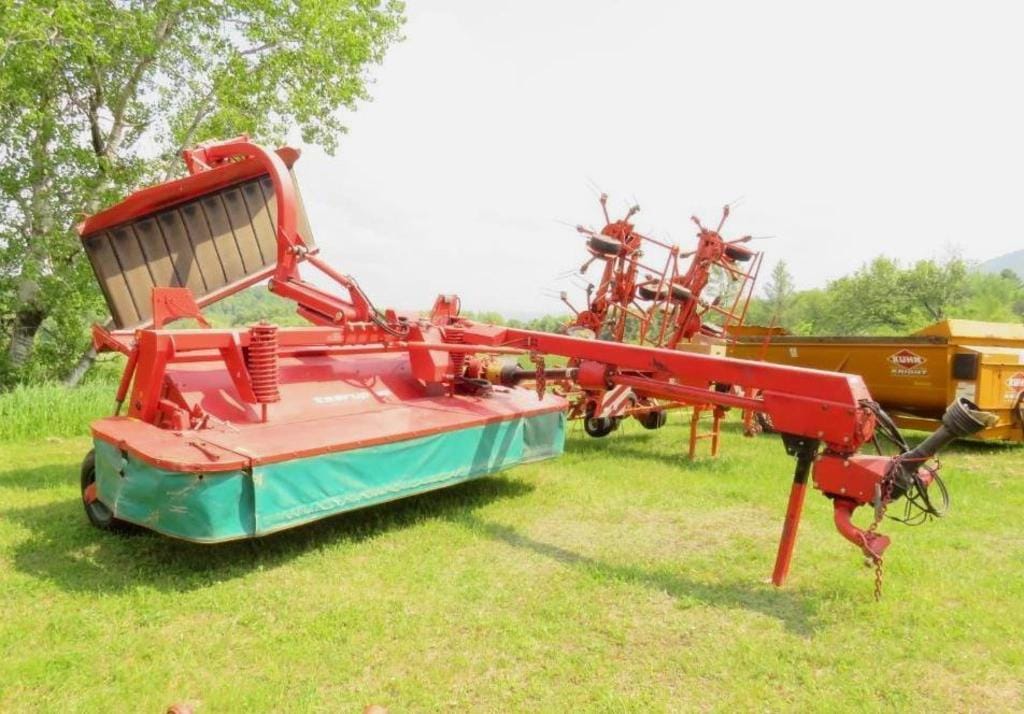 Main image Kverneland Taarup 4036