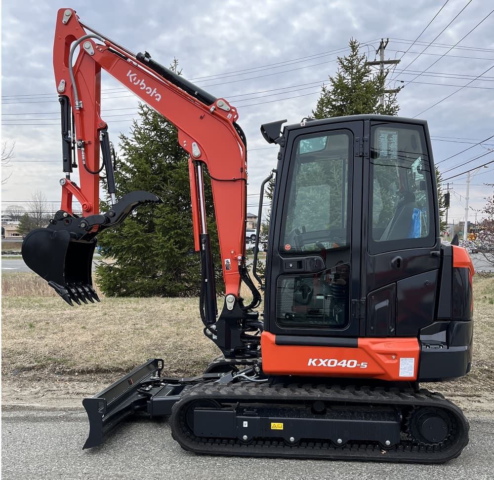 Image of Kubota KX040-5R3A Image 1