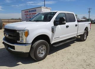 2017 Ford F-250 Equipment Image0