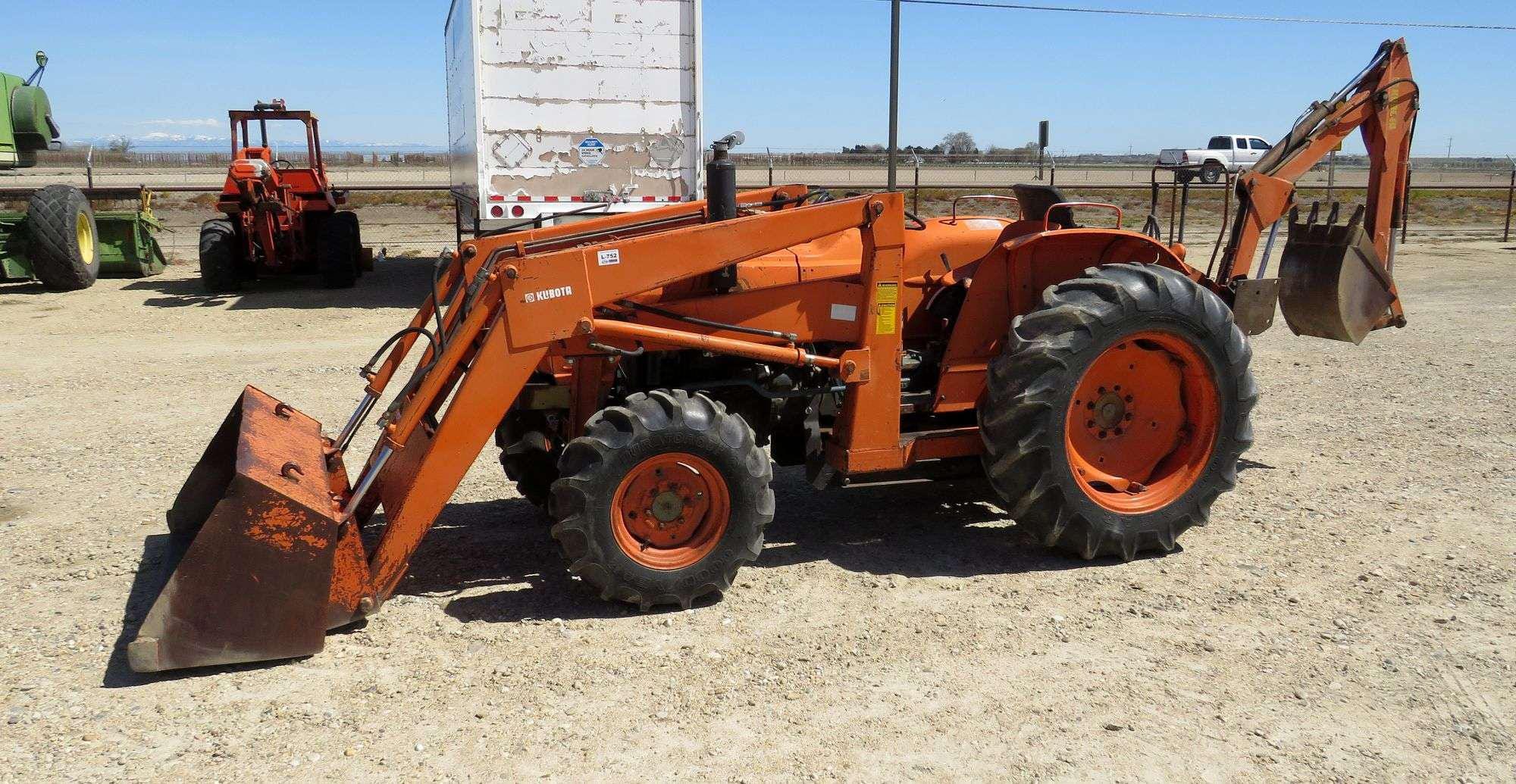 Main image Kubota L345