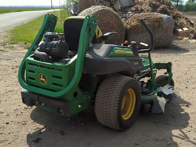 Image of John Deere Z930M equipment image 3