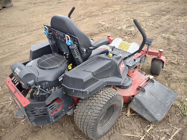 Image of Toro Titan equipment image 3