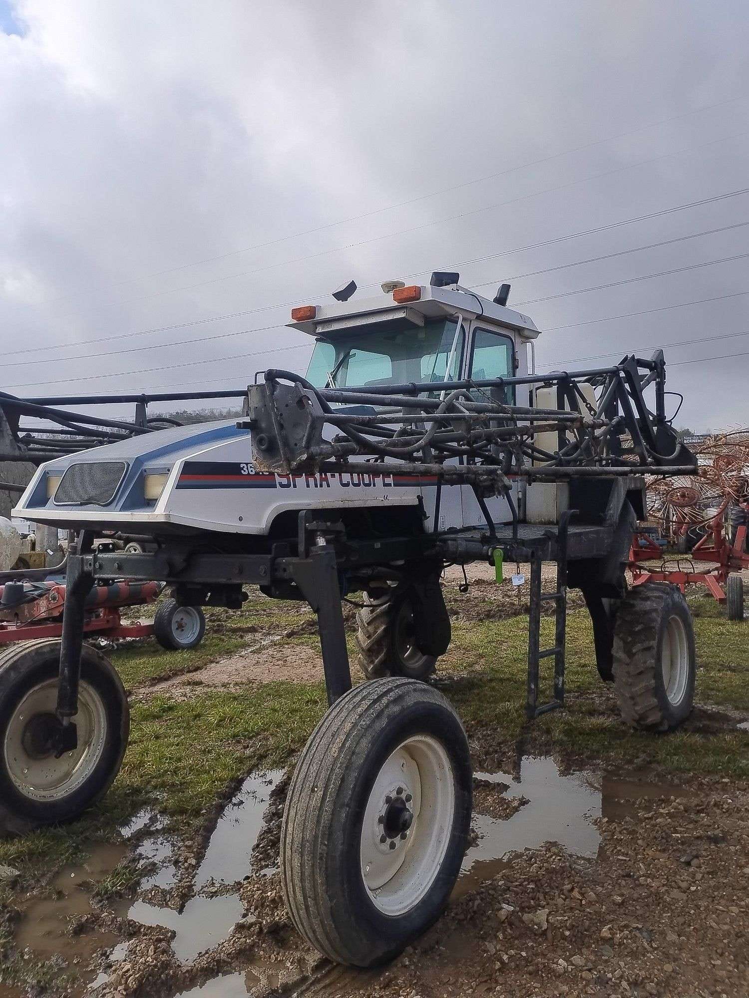 Spra-Coupe 3640 Equipment Image0