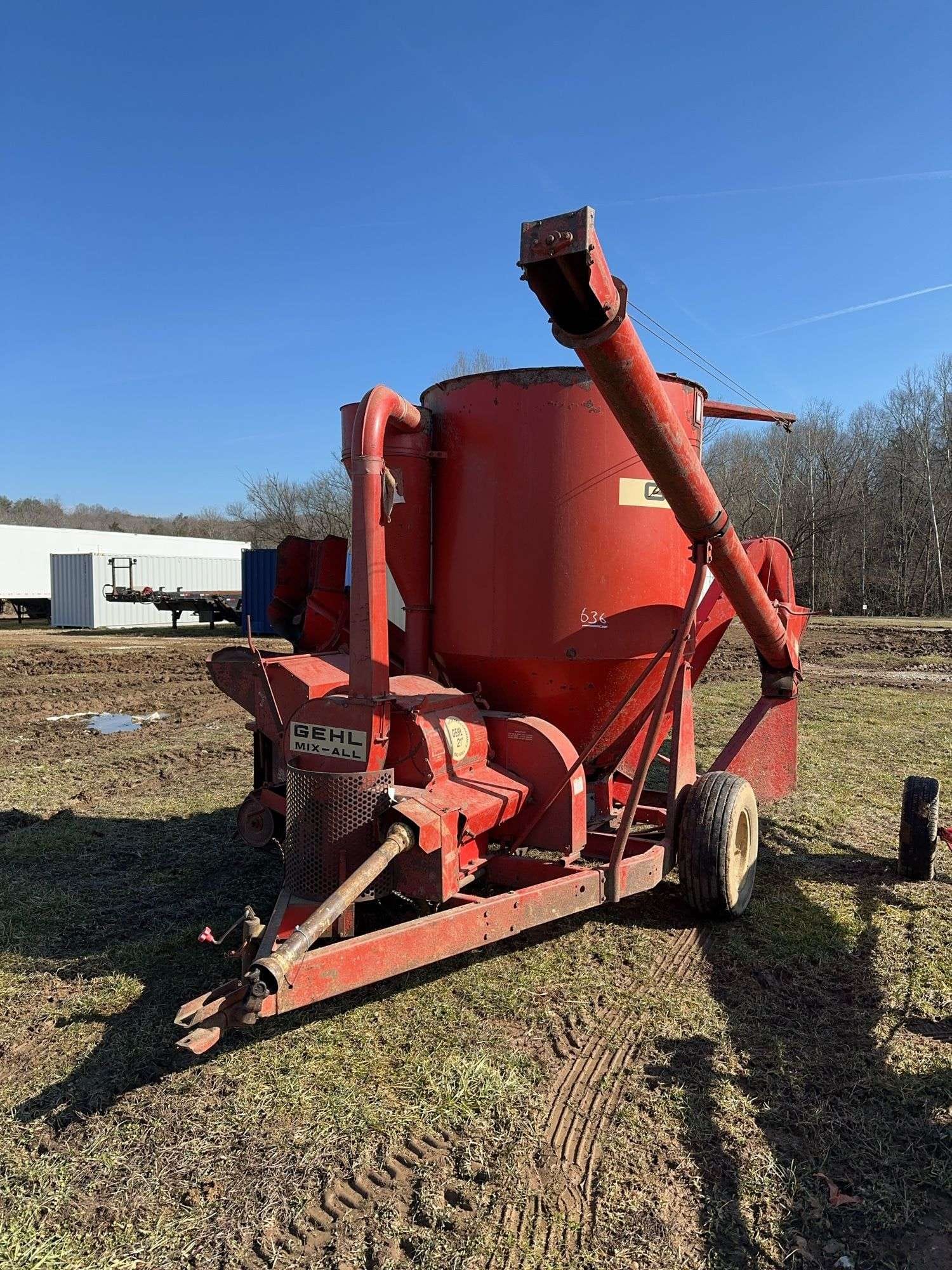 Gehl 95 Equipment Image0