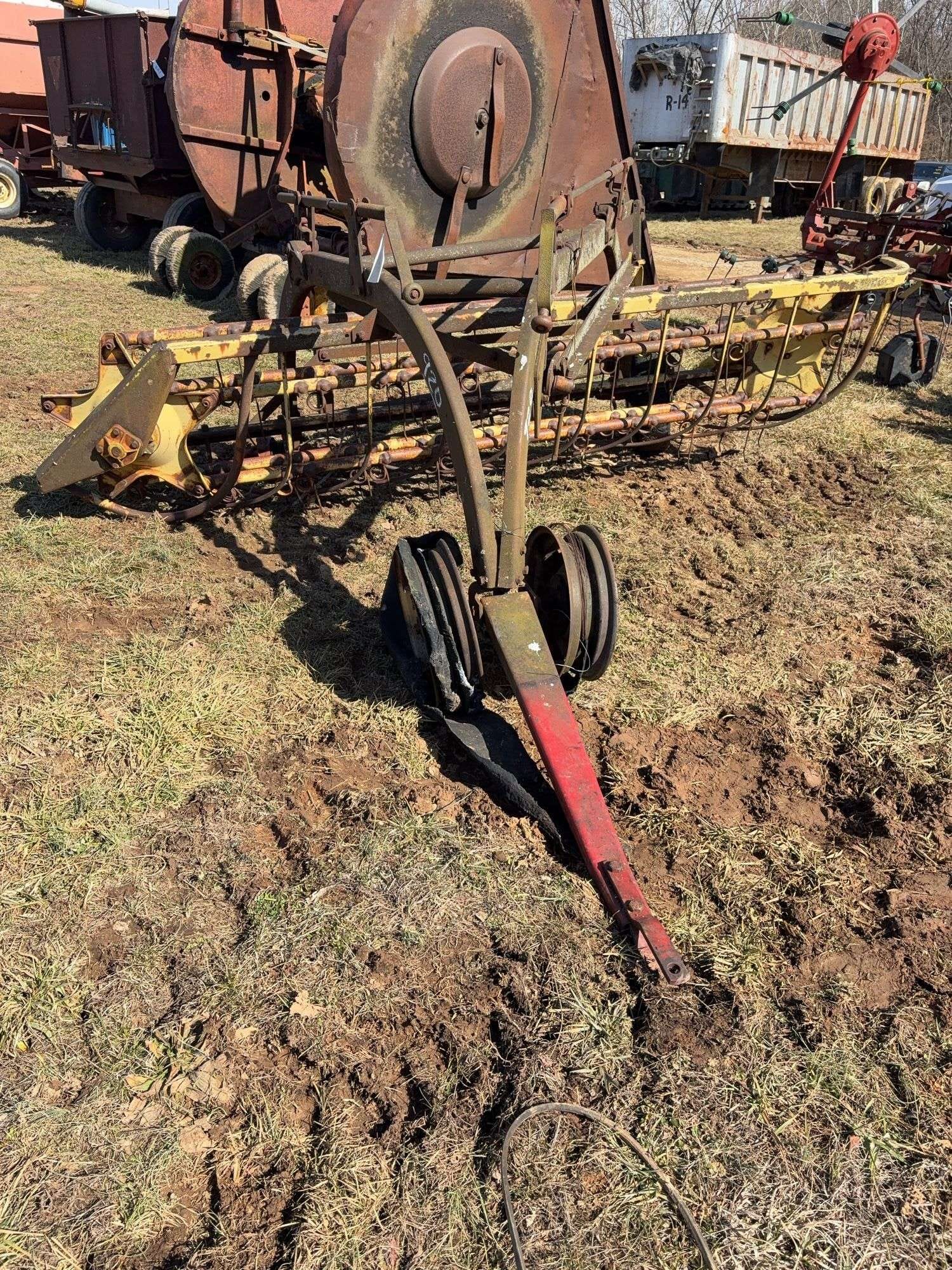 New Holland 256 Equipment Image0
