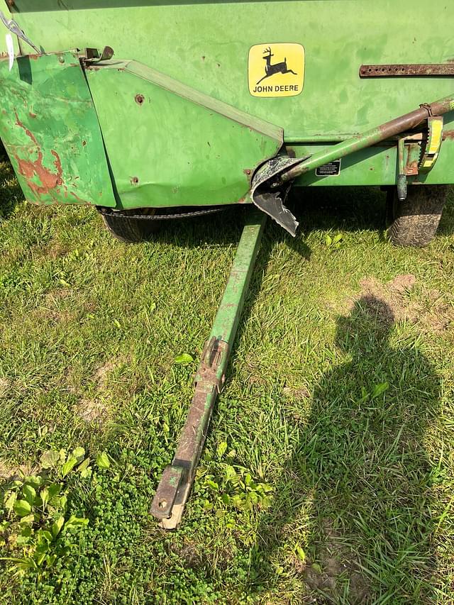 Image of John Deere 214 equipment image 2