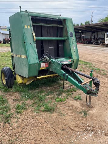 Main image John Deere 335