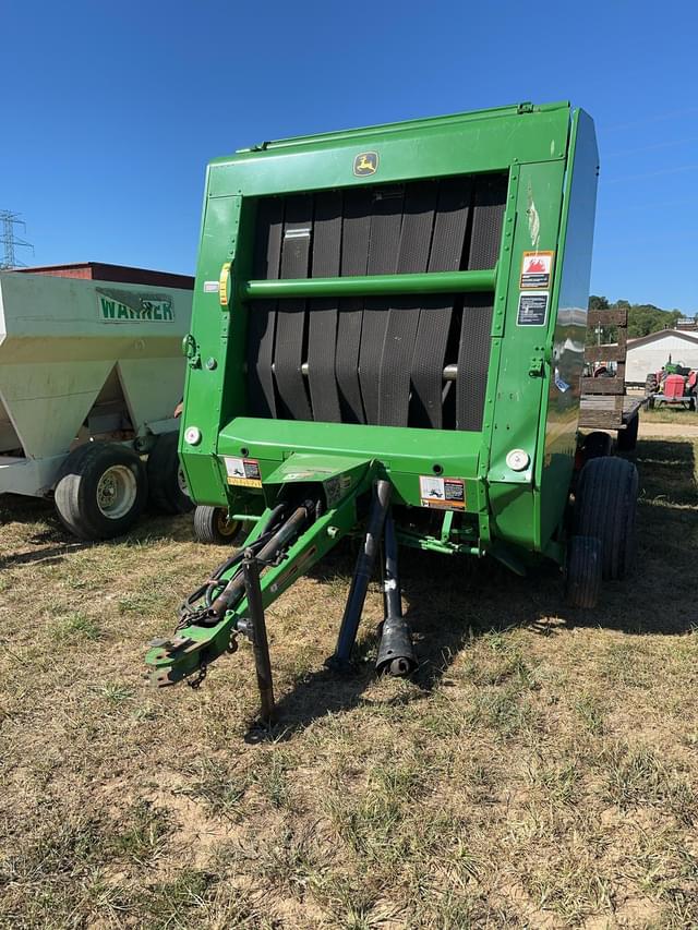 Image of John Deere 567 equipment image 1