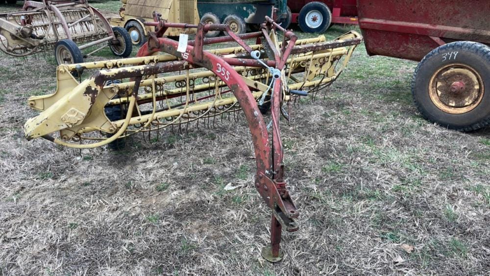 Main image New Holland 256