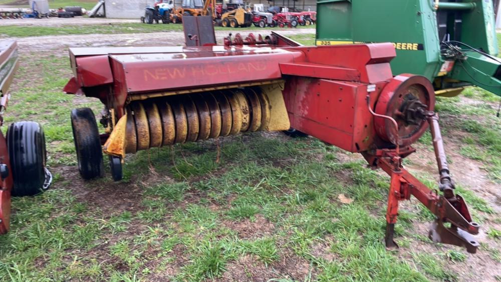New Holland 273 Hay and Forage Balers Square for Sale Tractor Zoom