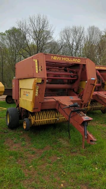 Main image New Holland 853