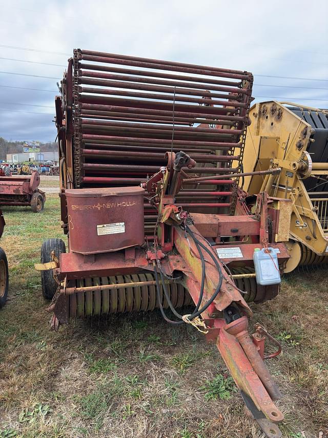 Image of New Holland 850 equipment image 1