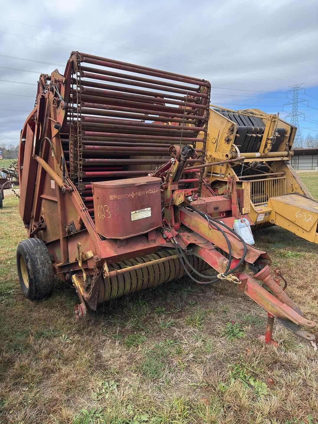 Image of New Holland 850 Primary image