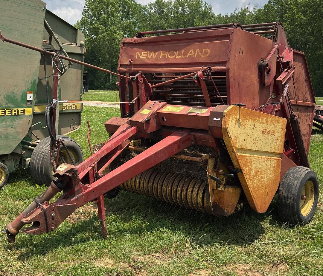 Image of New Holland 845 Primary image