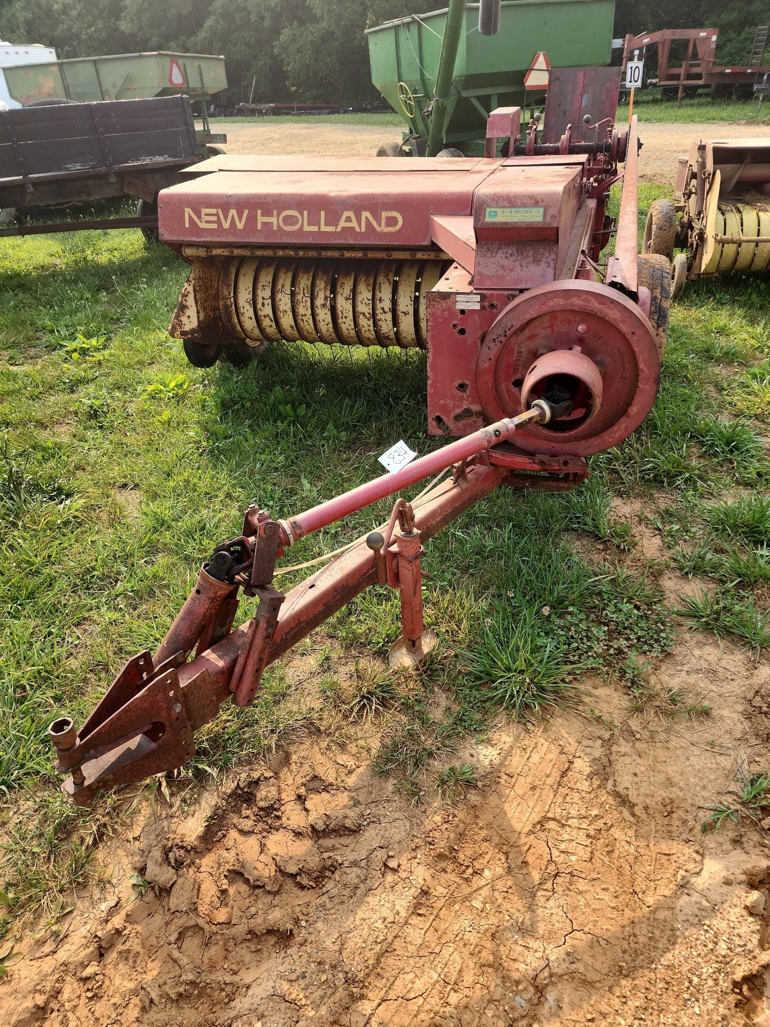 Main image New Holland Hayliner 273