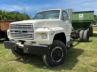 Ford 8500 Equipment Image0