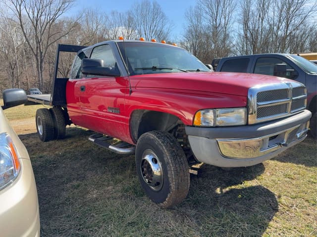 Image of Dodge Ram 3500 equipment image 4