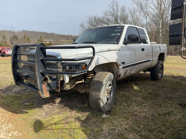 Image of Dodge Ram 2500 equipment image 4