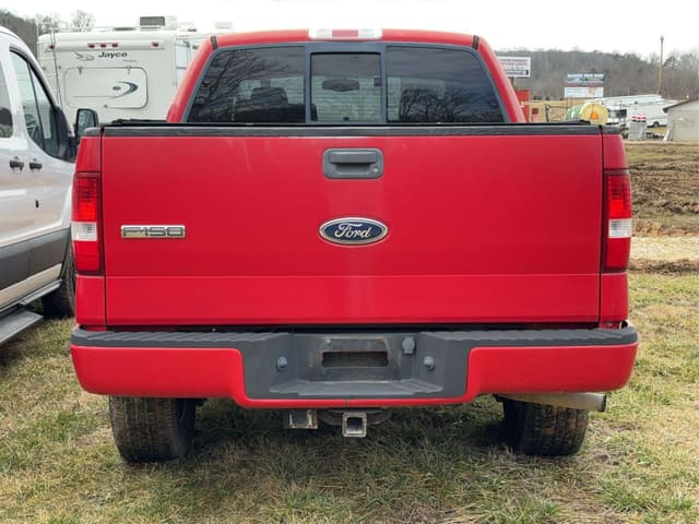 Image of Ford F-150 equipment image 4