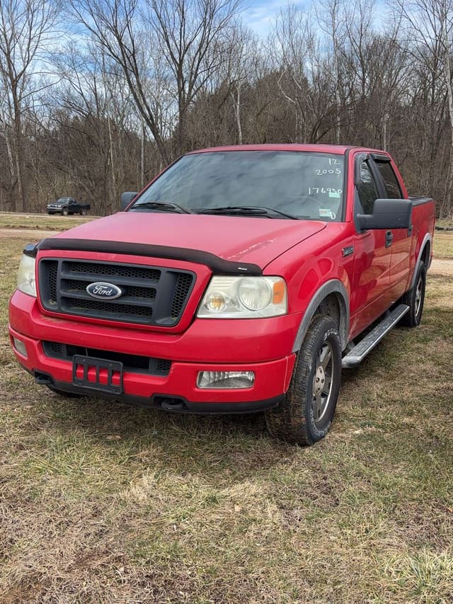 Image of Ford F-150 equipment image 1