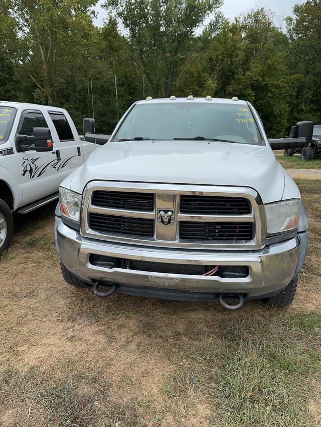 Image of Dodge Ram 5500 equipment image 1