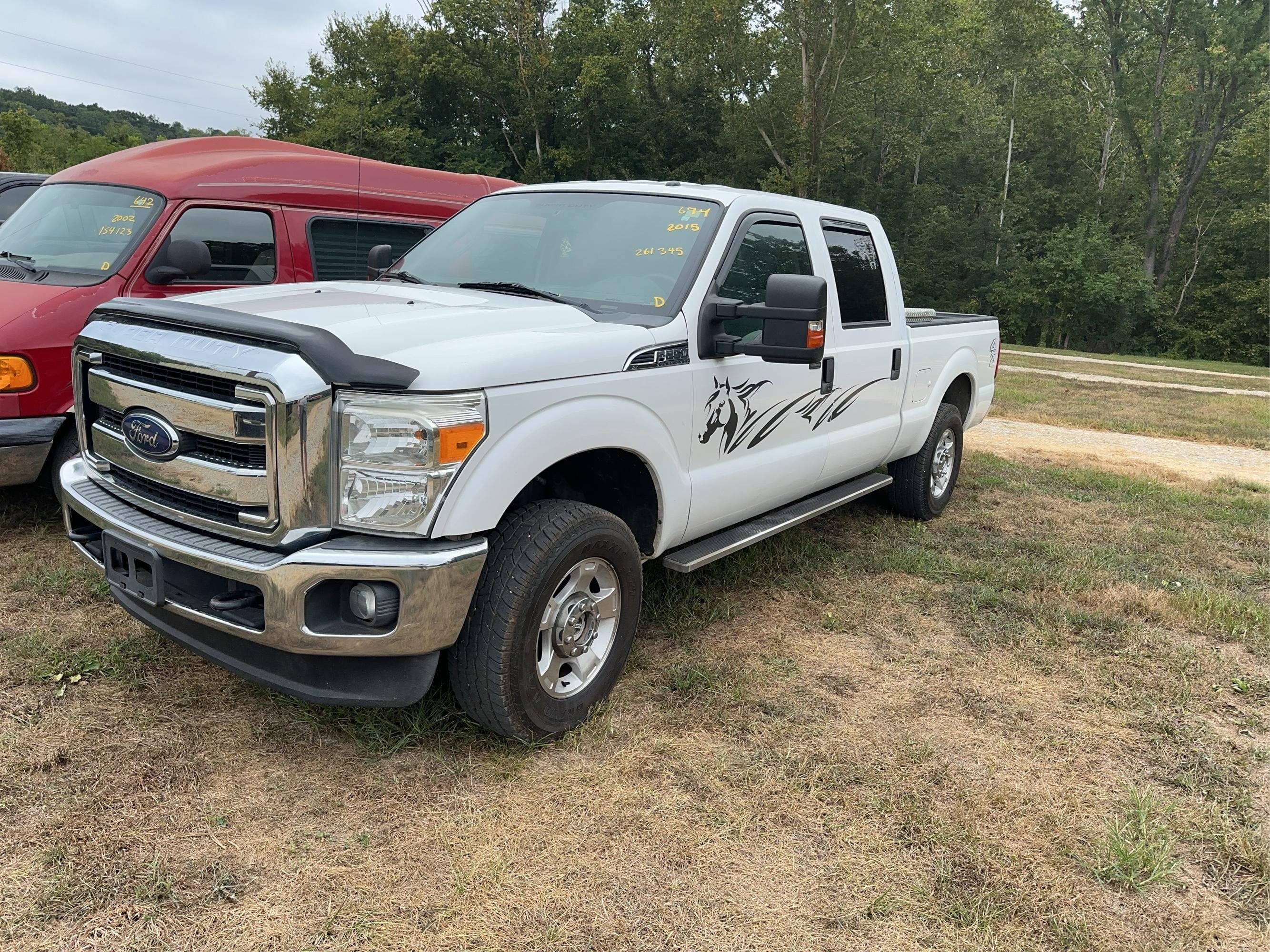 Ford F-250 Equipment Image0