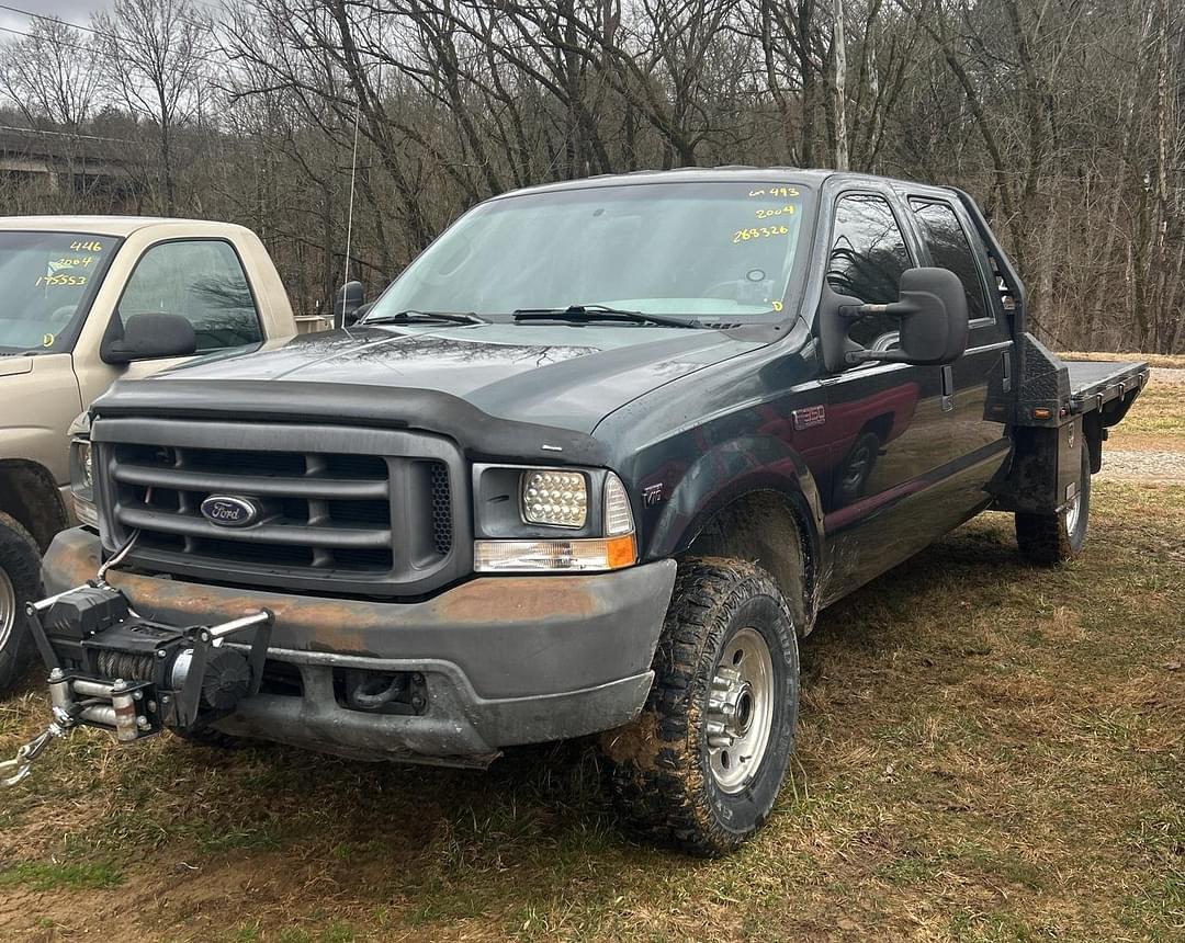 Image of Ford F-350 Primary image