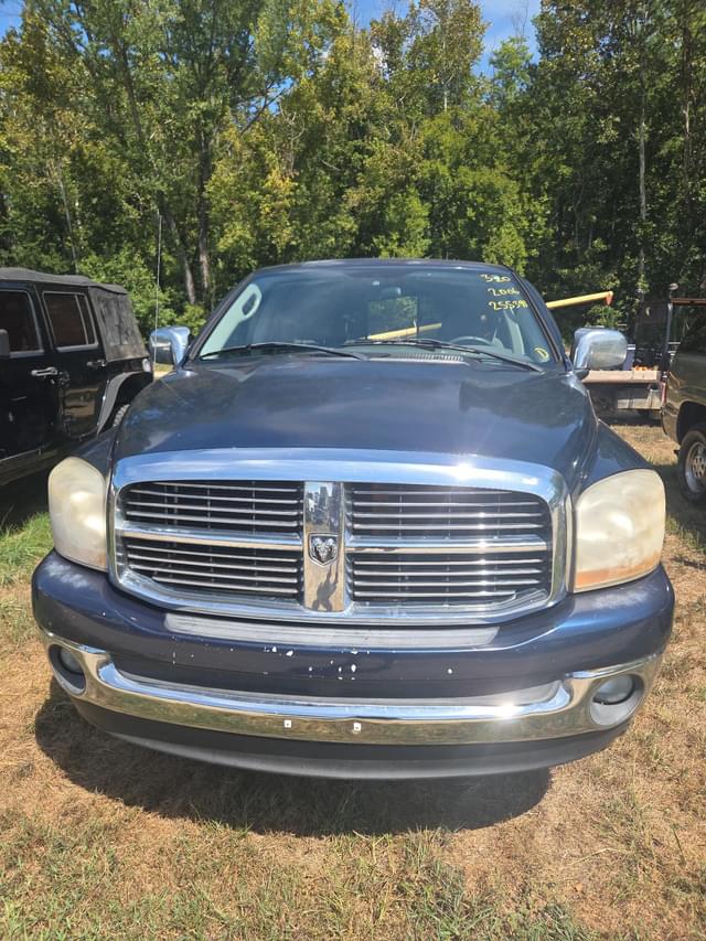 Image of Dodge Ram 1500 equipment image 1