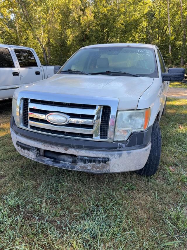 Image of Ford F-150 equipment image 1