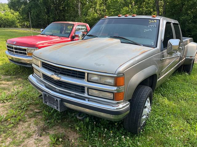 Image of Chevrolet 3500 equipment image 1
