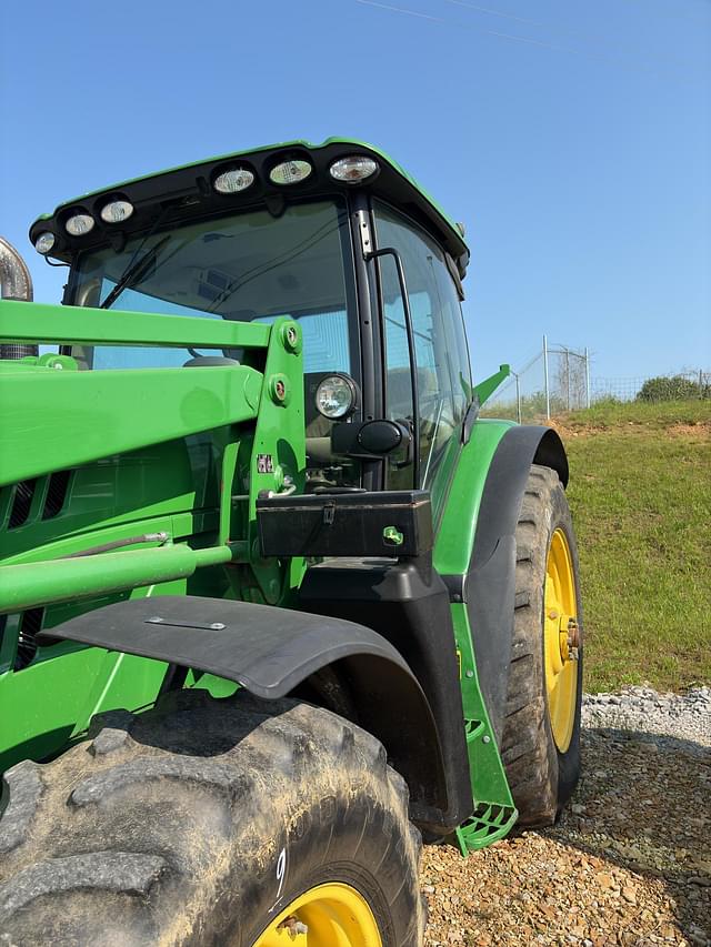Image of John Deere 6150R equipment image 4
