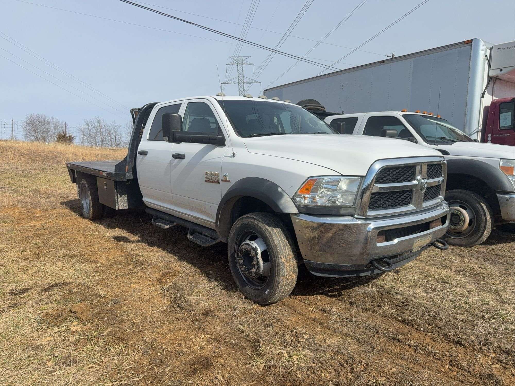 2018 Dodge Ram 4500 Equipment Image0