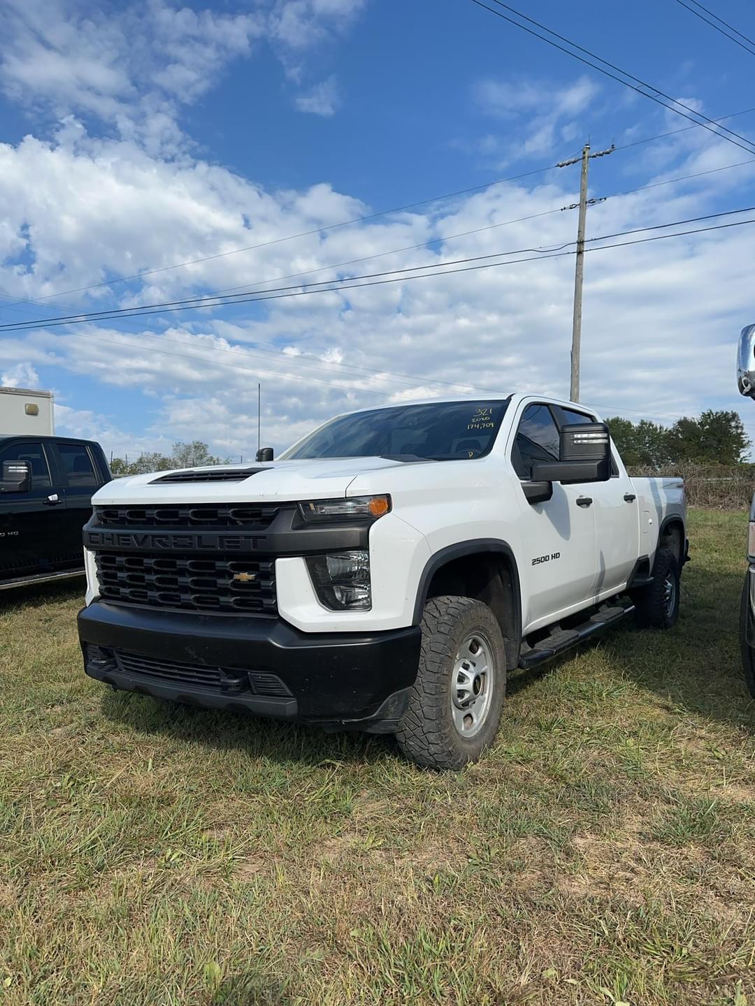 Image of Chevrolet Silverado Primary image