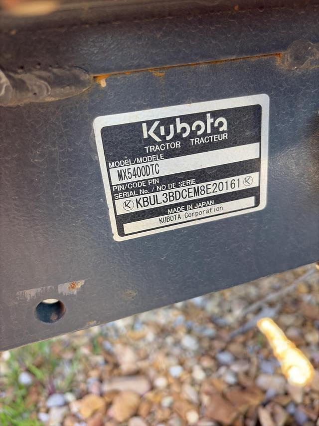 Image of Kubota MX5400 equipment image 4