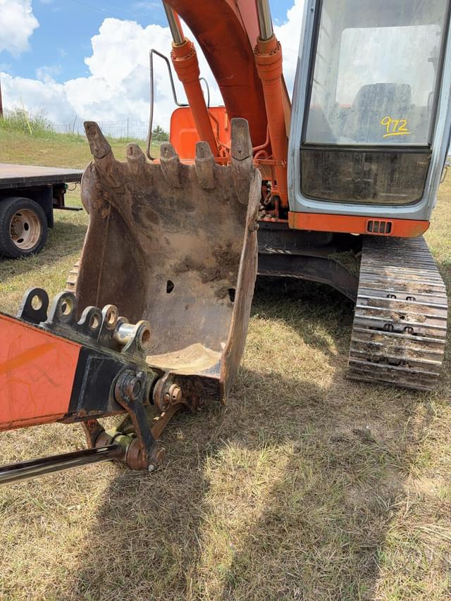 Image of Hitachi EX100 equipment image 4