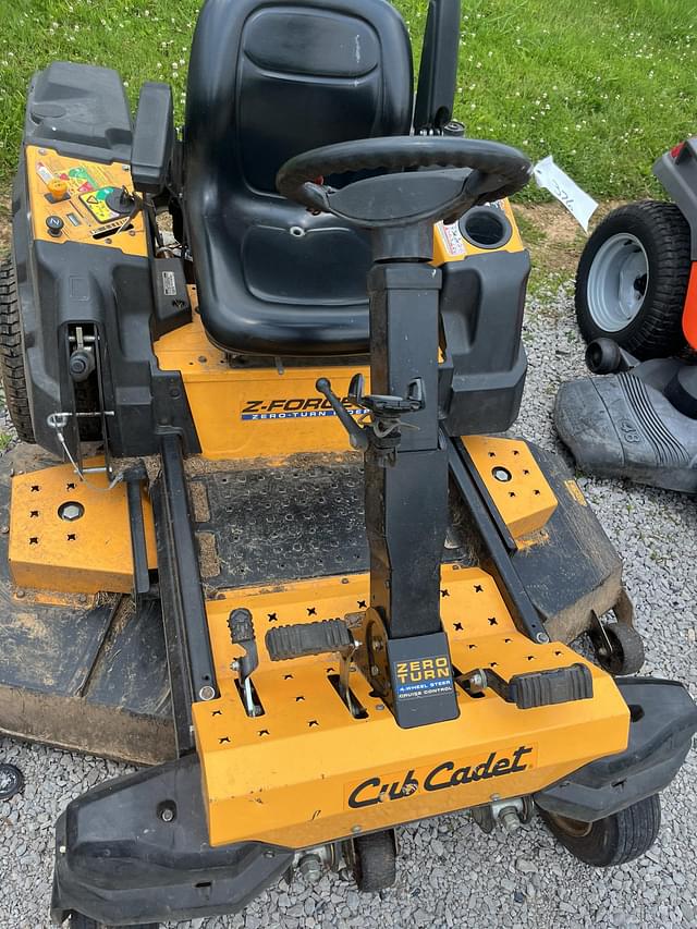Image of Cub Cadet Z Force S equipment image 4