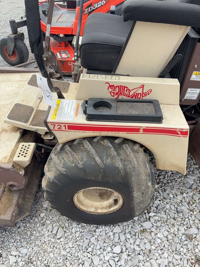 Image of Grasshopper 721 equipment image 4