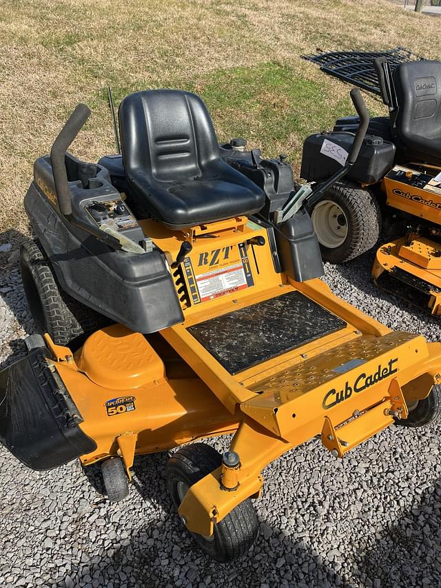 Image of Cub Cadet RZT equipment image 2